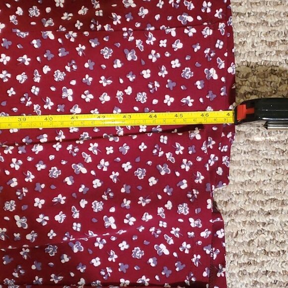 All In Favor Burgundy Floral Puff Sleeve Midi Dress Size M Medium - Picture 8 of 11